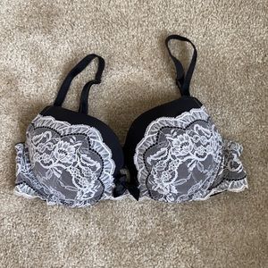 Victoria’s Secret dream angels push-up bra